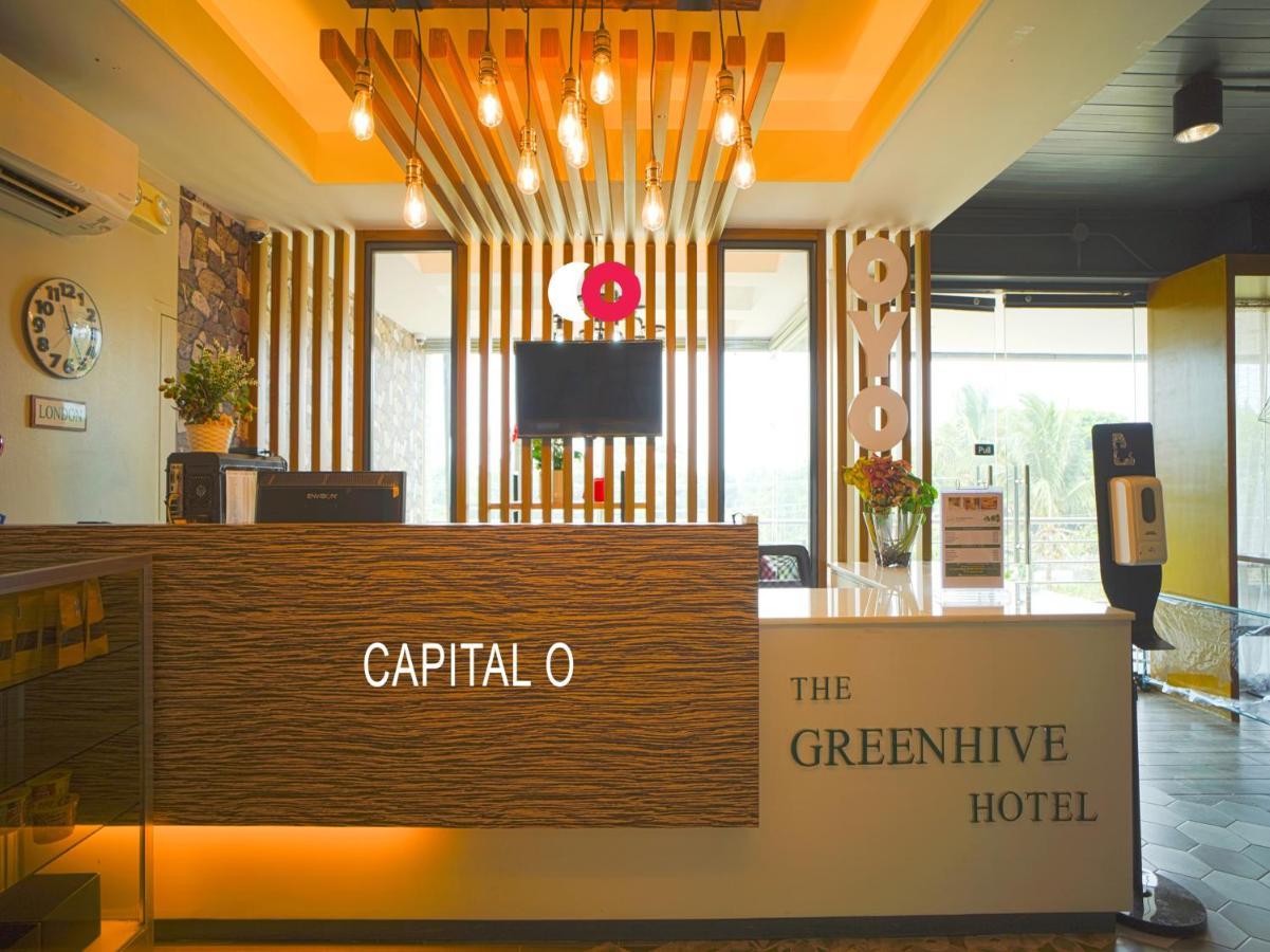 Capital O Oyo 785 The Greenhive Hotel Ibaan ภายนอก รูปภาพ